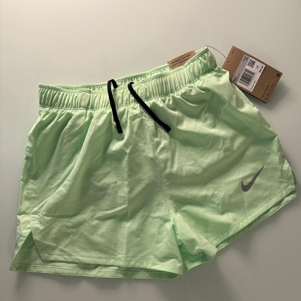 Nike Fast Mint Green Running Short - Picture 3 of 4